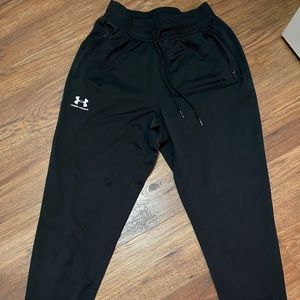 Under armor sweatpants